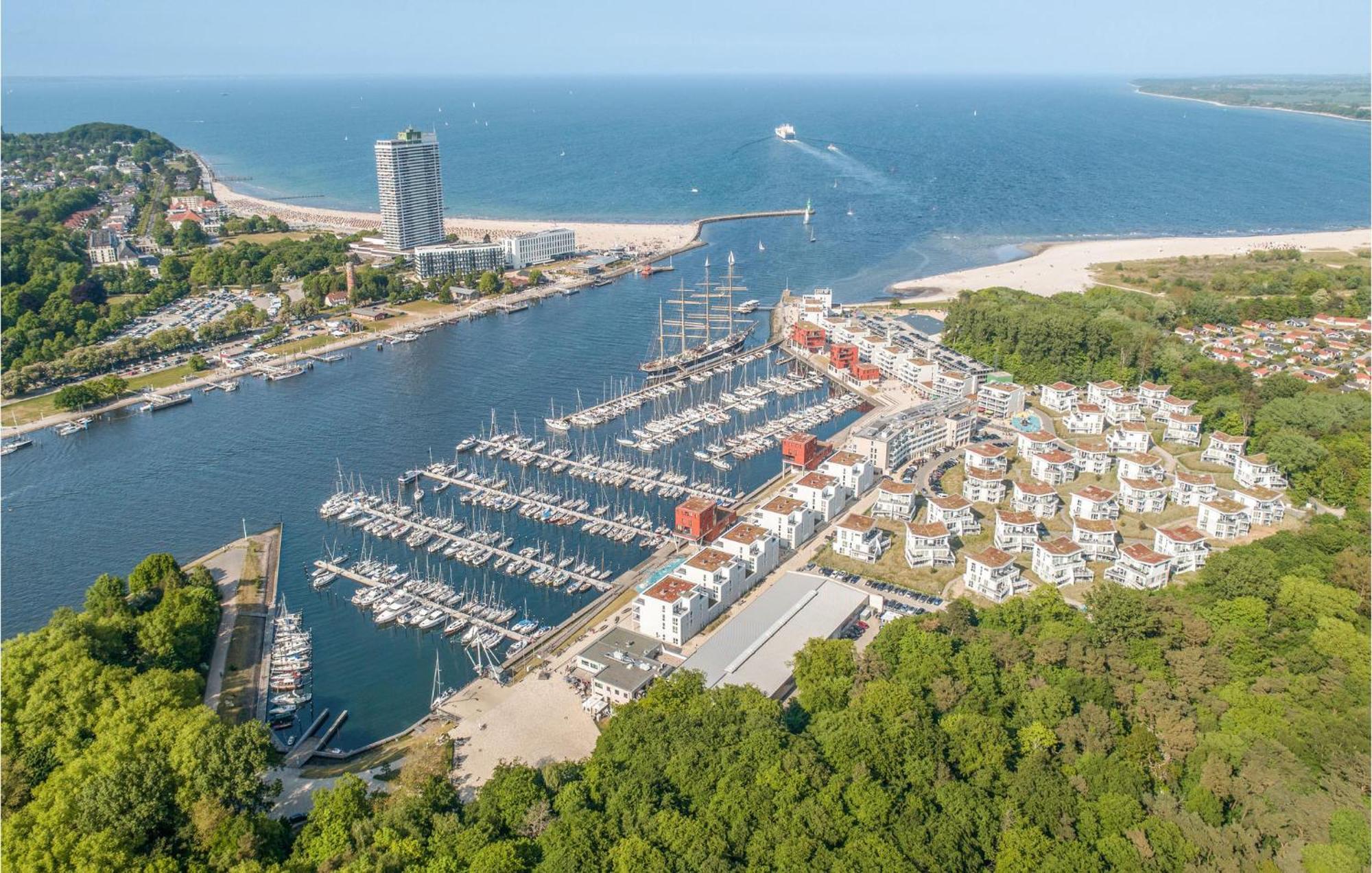 Gorgeous Apartment In Luebeck Travemuende With Wifi Exterior photo